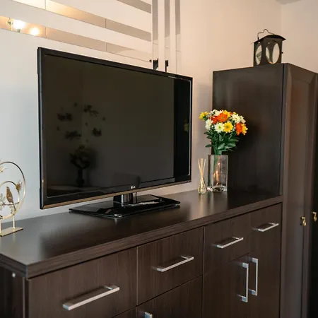Casa David - Near - Coresi Plaza -cozy And Flats #brasov