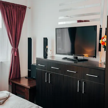 Casa David - Near - Coresi Plaza -cozy And Flats #brasov Apartmán *