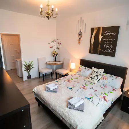 Casa David - Near - Coresi Plaza -cozy And Flats #brasov *